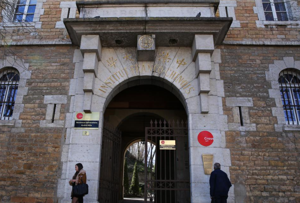 寻访红色足迹 追随复兴梦想